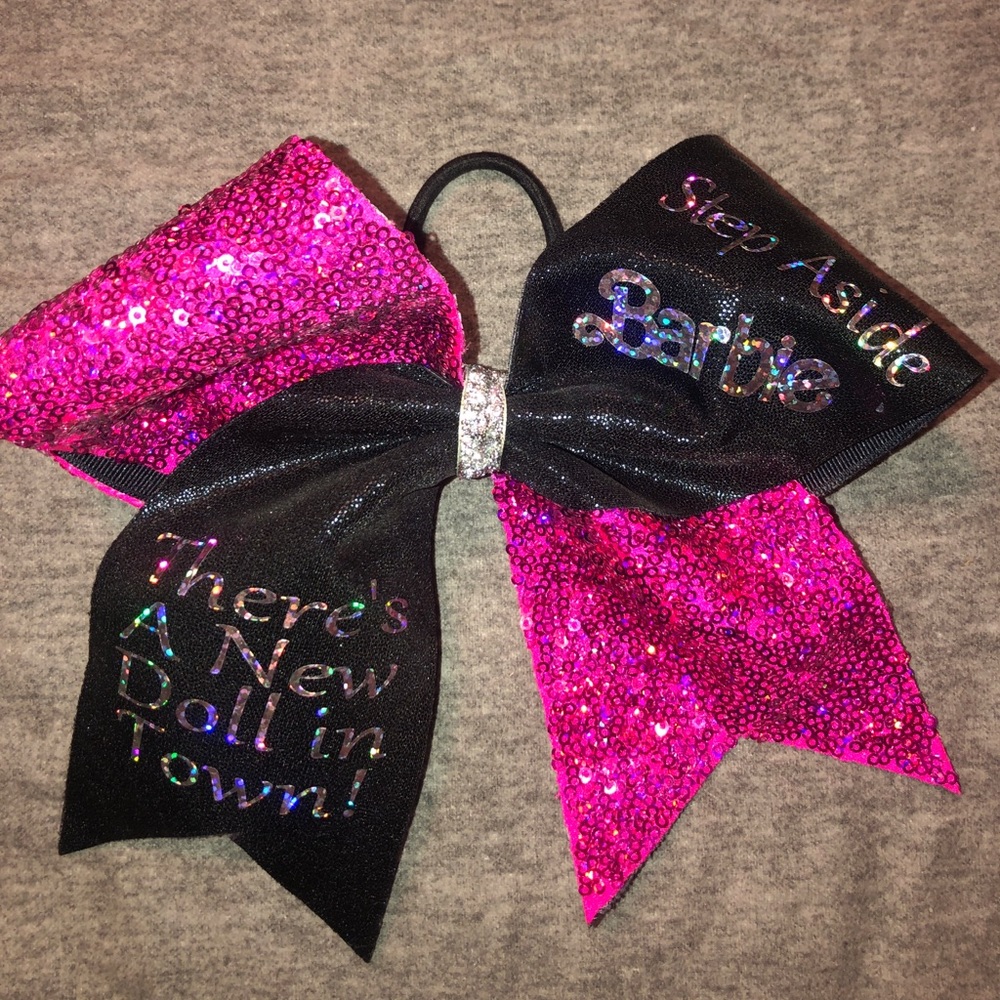 cheer bow